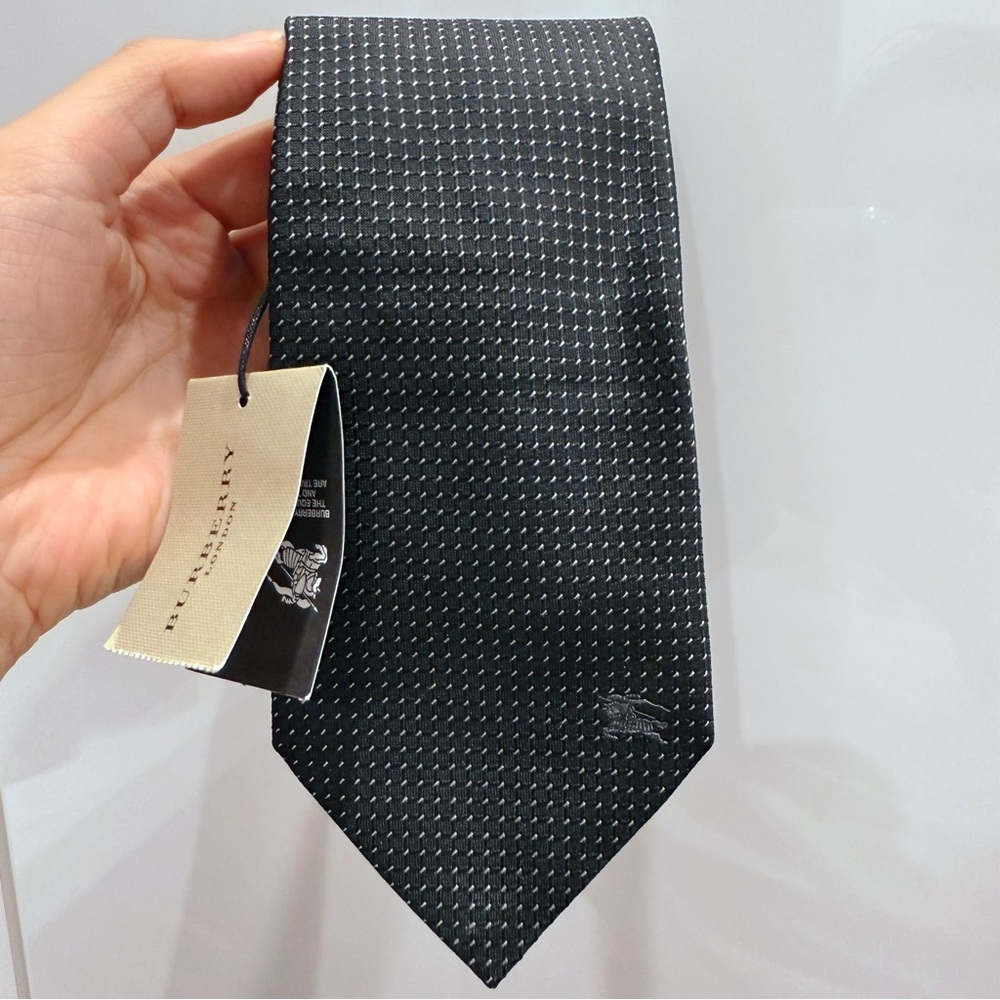 Burberry Black and Silver Textured Silk Tie